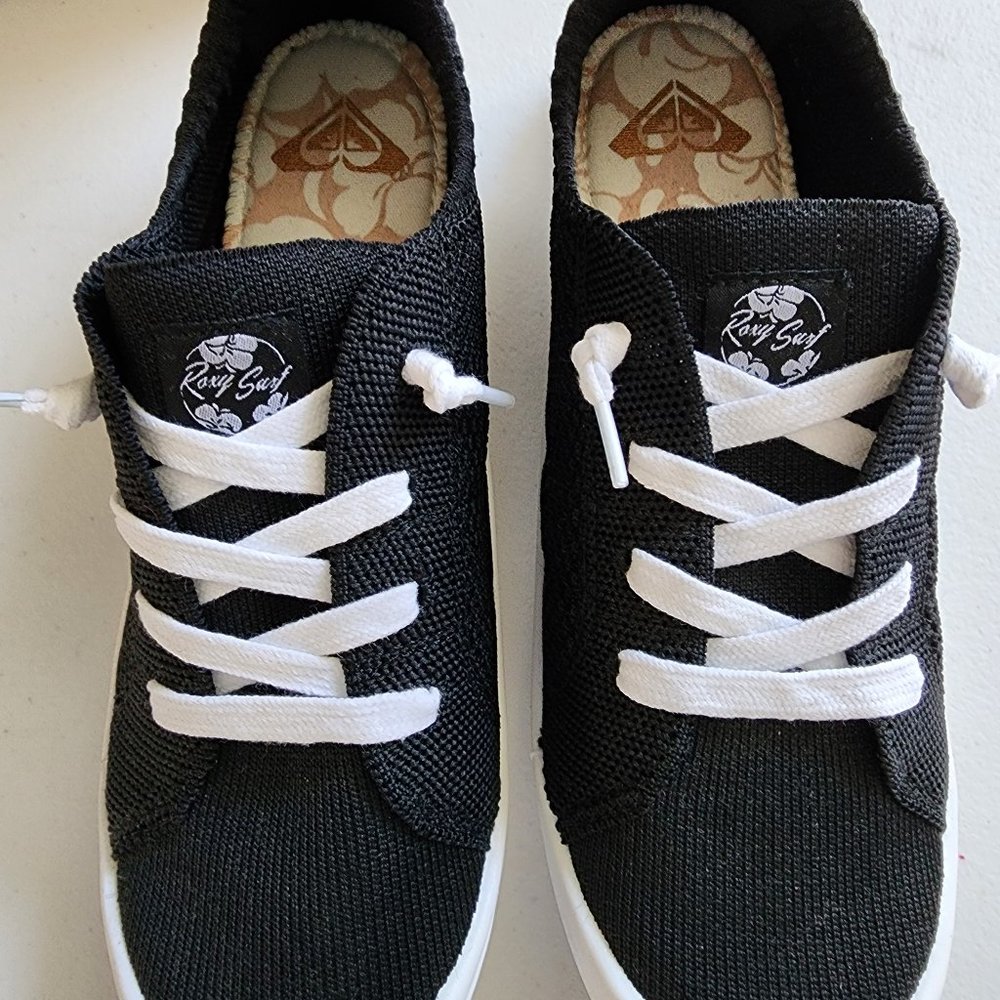 Roxy Black and White Mesh Slip-on Tennis Shoes Size 8.5